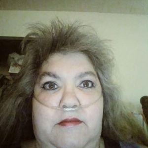 Meet your Posher, Ora